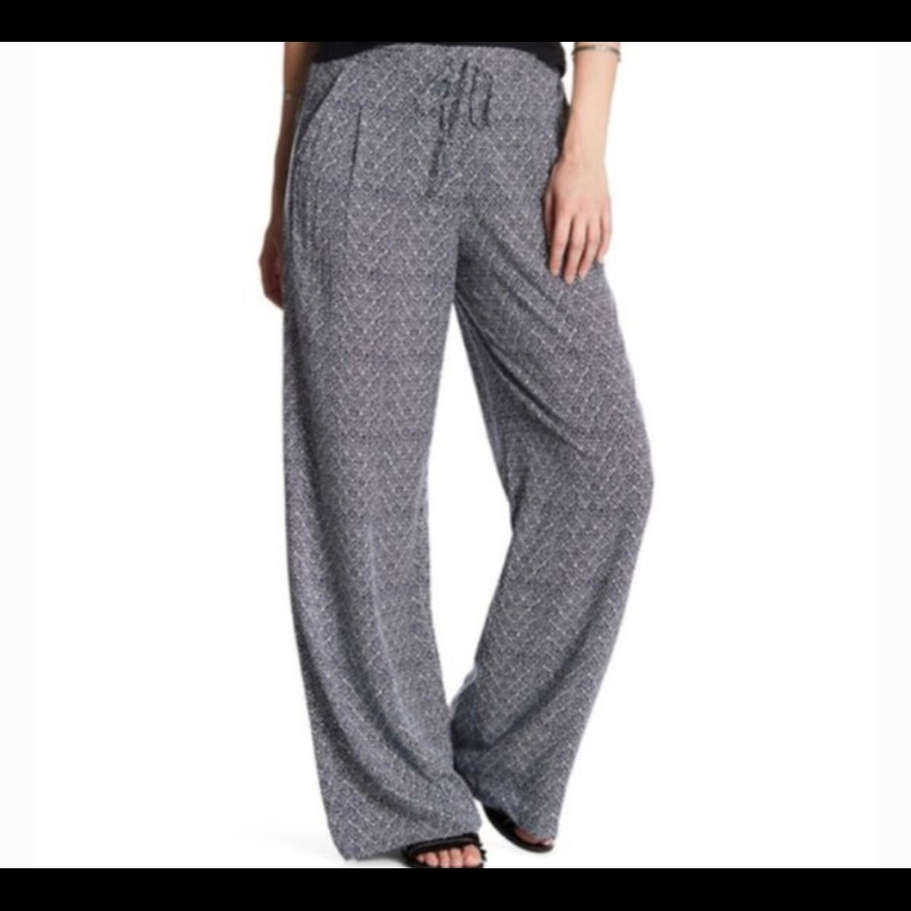 Not for sale NYDJ White and Blue Wide Leg Pants